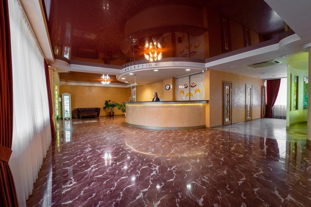Hotel Halychyna Ternopil Exterior foto